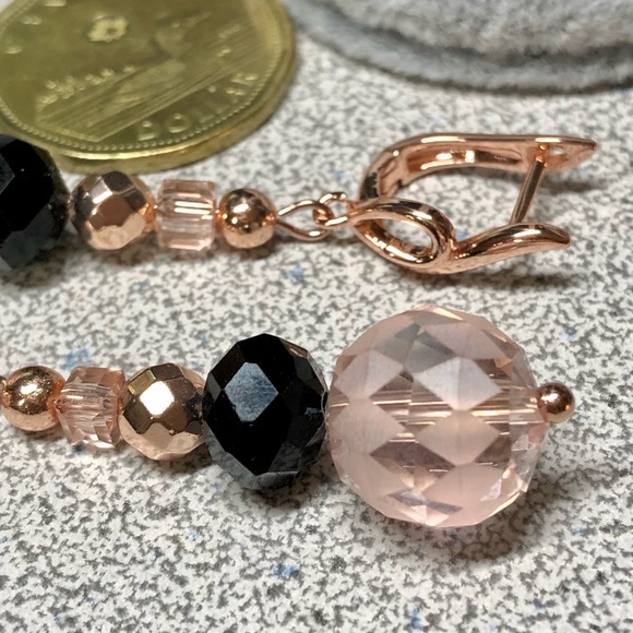 ⭐️🎁Large pink balls and Swarovski earring -rose gold lever back -classic look - Picture 8 of 10